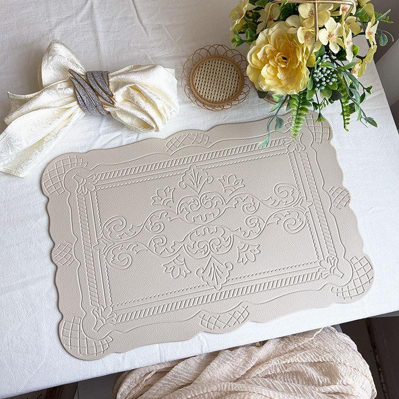 Imitation Leather Totem Dining Placemat Oil-Proof Waterproof Place Mat Retro Relief Table Mat for Kitchen Table Coffee Pad