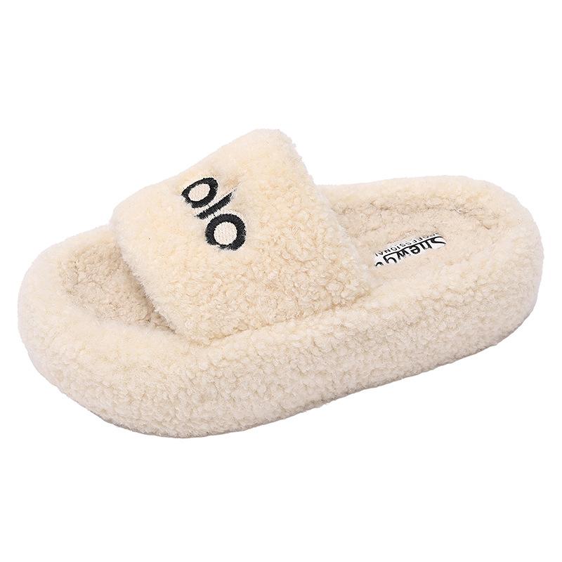 Korean version of trendy muffin Mao Mao slippers women's outer wear 2025 autumn and winter new thick bottom height increase casual one-word drag