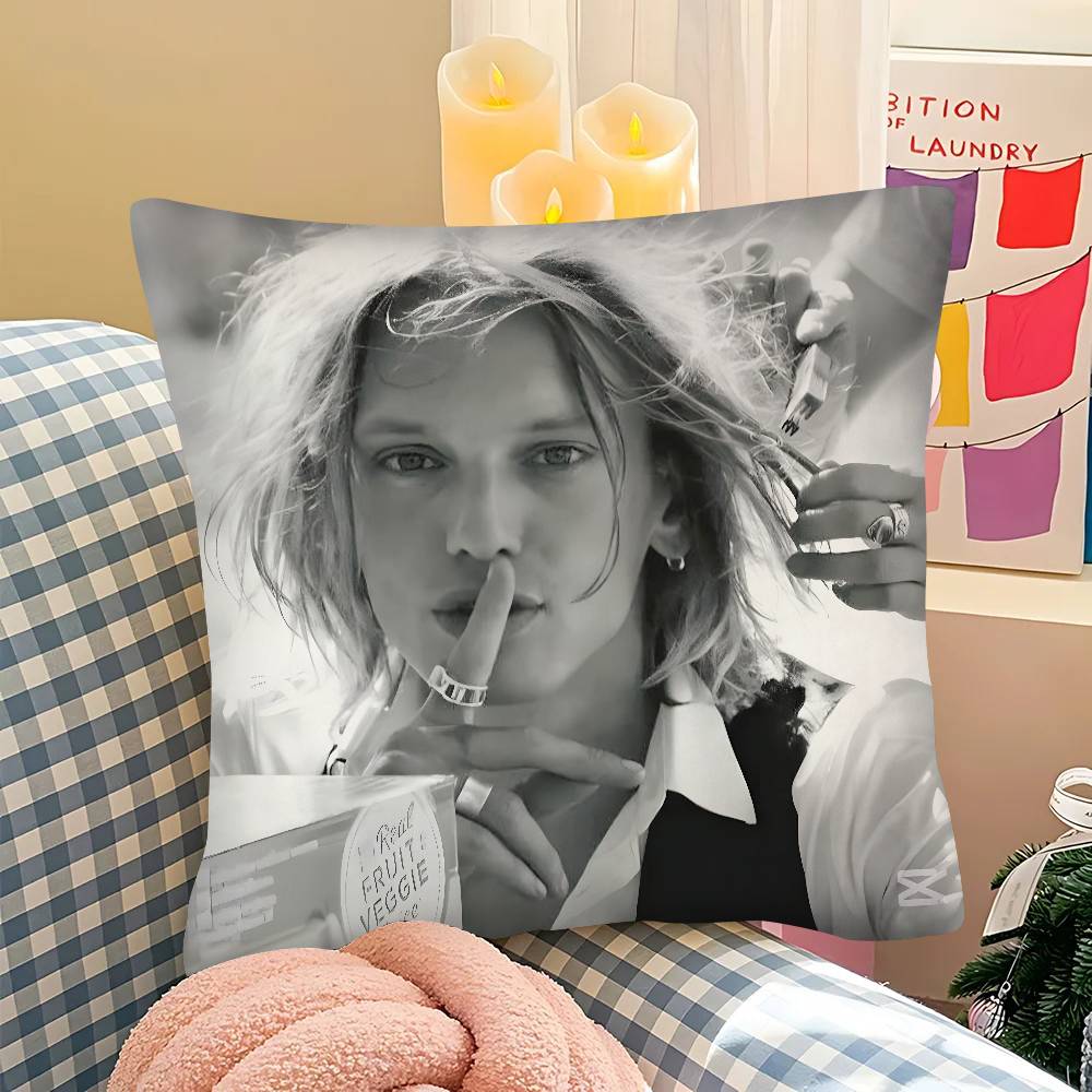 pc Actor JJamie Campbell Bower Pillow Case Fashion Square Pillowcase Bedroom Sofa Room Ins Decoration Leisure