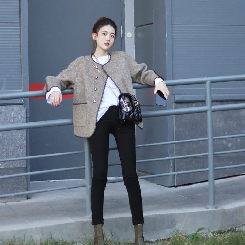 2025 New Fascinating Daughter's Coat Winter and Autumn Sweater Wool Lace Coat Girls' Loose Coat Charming Plush Coat Cute Student Girls' Coat