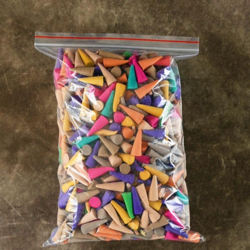 

60 шт. Конические благовония/Сандаловое дерево Агарвуд Цветочный аромат Бытовые для очистки воздуха в помещении Дезодорация туалета Конусные благовония 60pcs