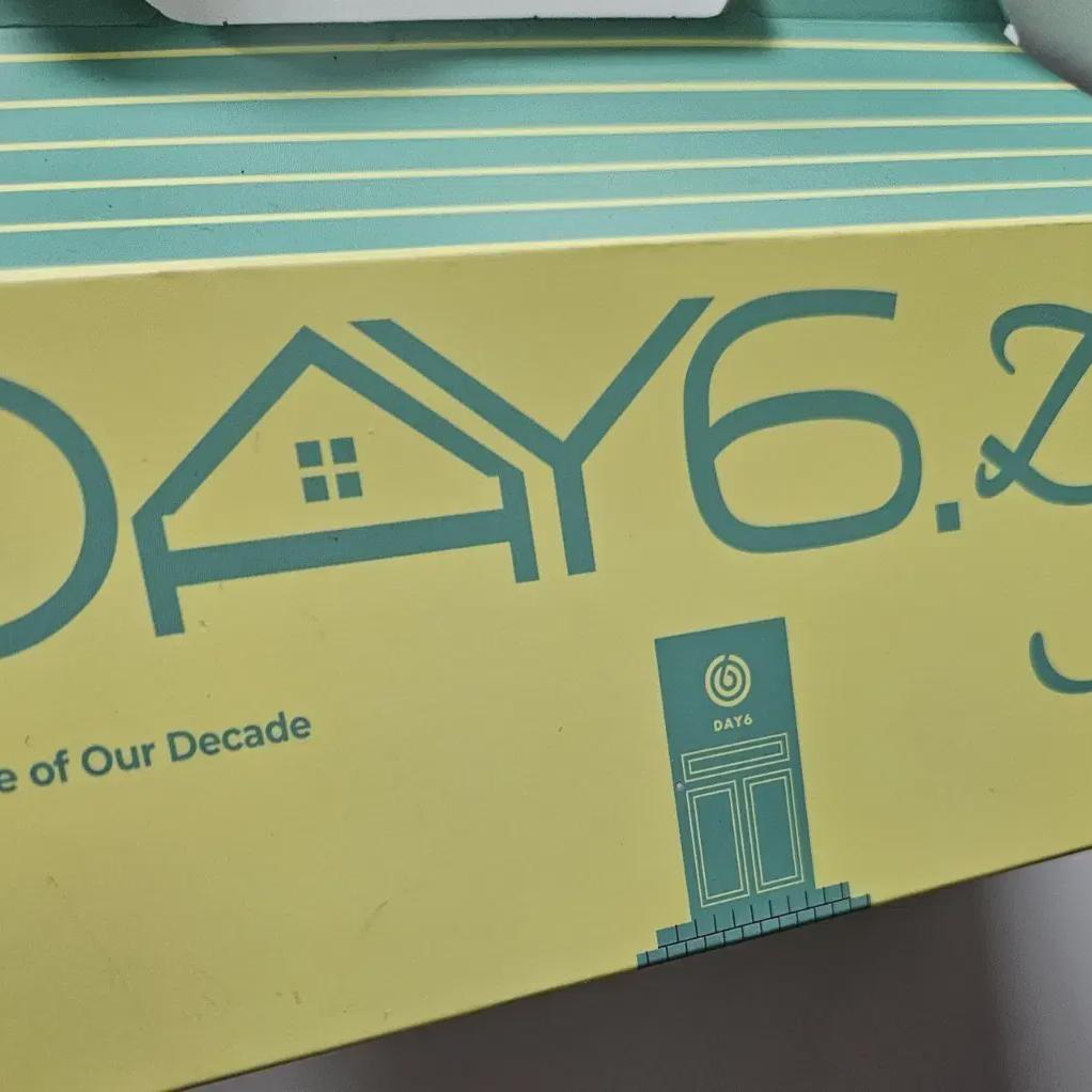 

Day6 Popup Store Daysix Restaurant Entrance Gift+exit Gift+keyring+confetti