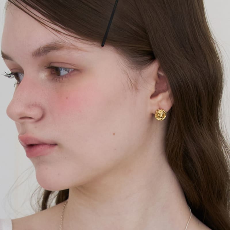 STILL INSTANT Rose with Dew - Earring 01 (2colors)