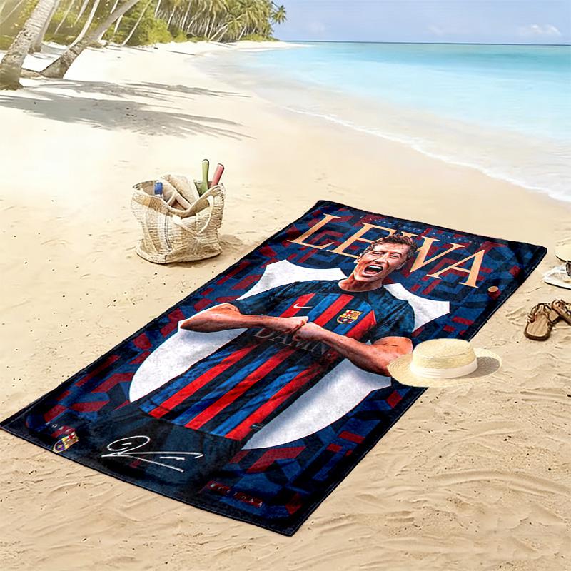 Robert Lewandowski Fc Bayern Munich Beach Towel Portable For Travel Outdoor Camping Seaside Outdoor Pool Towel Quickdrying Swim Towel