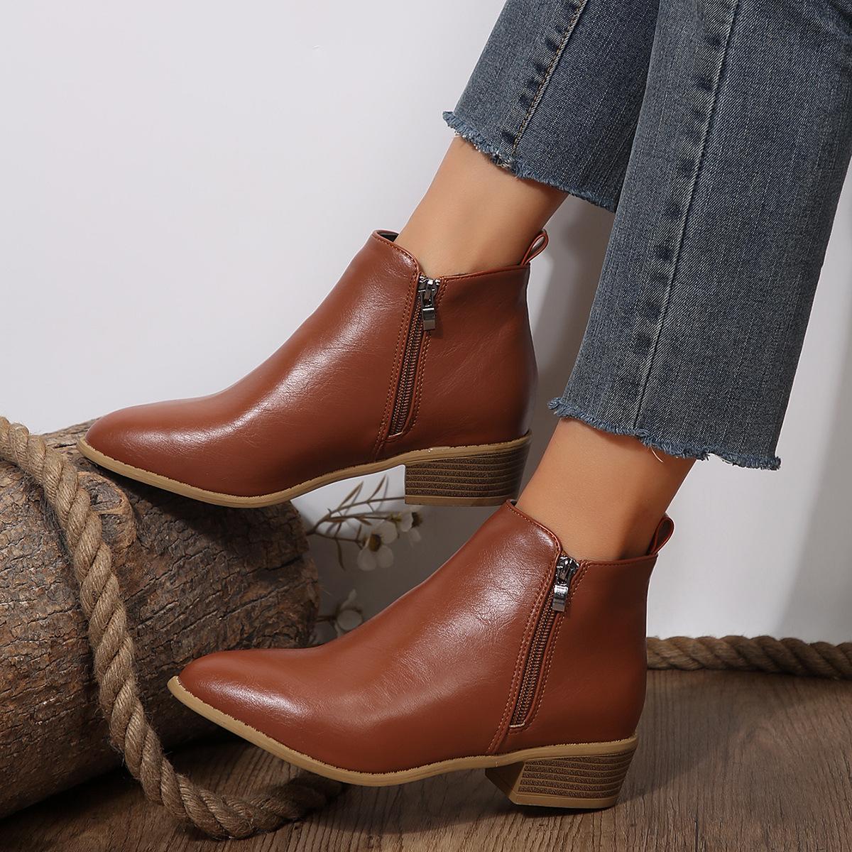 

Новые осенне-зимние женские ботинки большого размера, боковая молния, ботинки Мартин, короткие ботинки, толстый каблук, размер 43, повседневные короткие ботинки 36