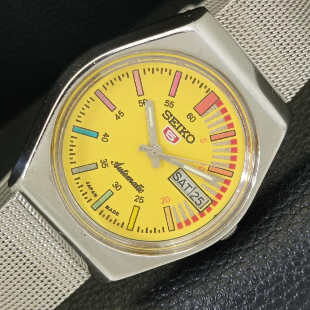 

JAPAN VINTAGE SEIKO 5 AUTOMATIC MENS YELLOW COLOR DIAL WATCH a701338-5 R206a-a701338