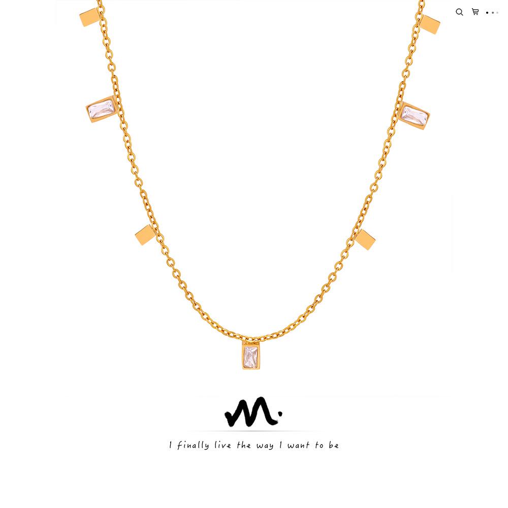 

Gold-Plated Titanium Geometric Zircon Pendant Necklace for Women