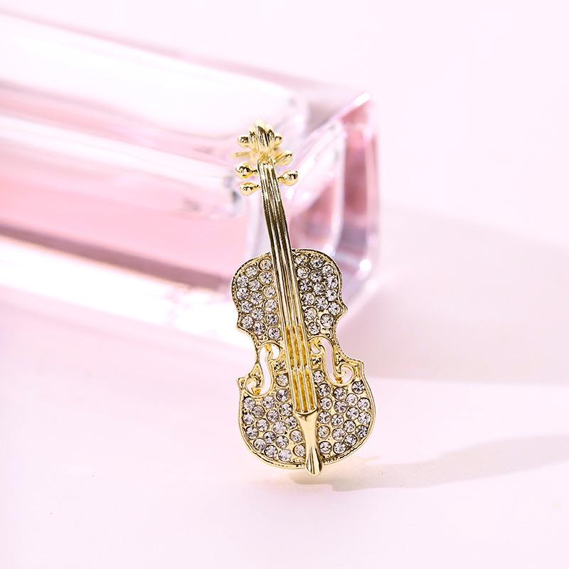 Bo Xin Yun Elegant Rhinestone Violin Brooch Pin for Suits