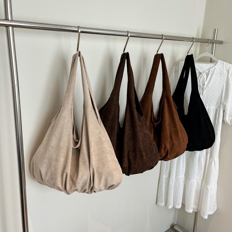 Korean large-capacity lazy wind tote bag women's niche design commuting leisure relaxation shoulder armpit bag