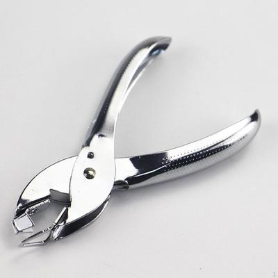 Staple Puller Remover Multifunctional Metal Handheld Ergonomic Grip Compact Home Office