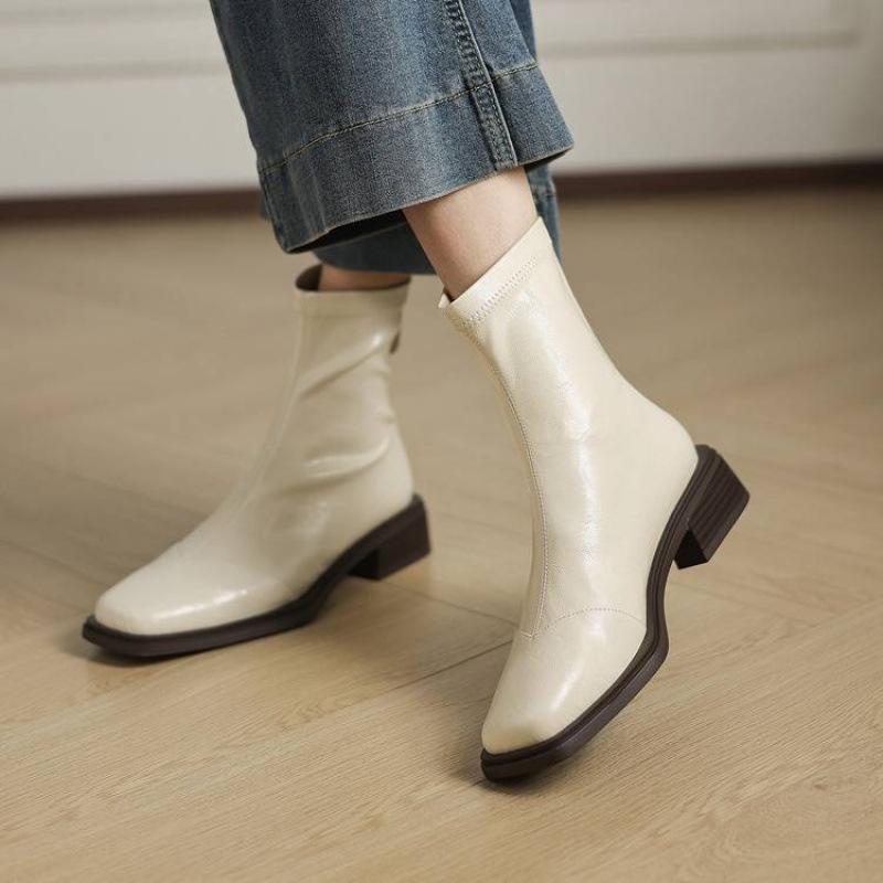 New Women's Leather Boots Solid Color Low Heel Versatile Square and Large Size Women's Boots Rear Zipper Rubber Sole Autumn and Winter Boots