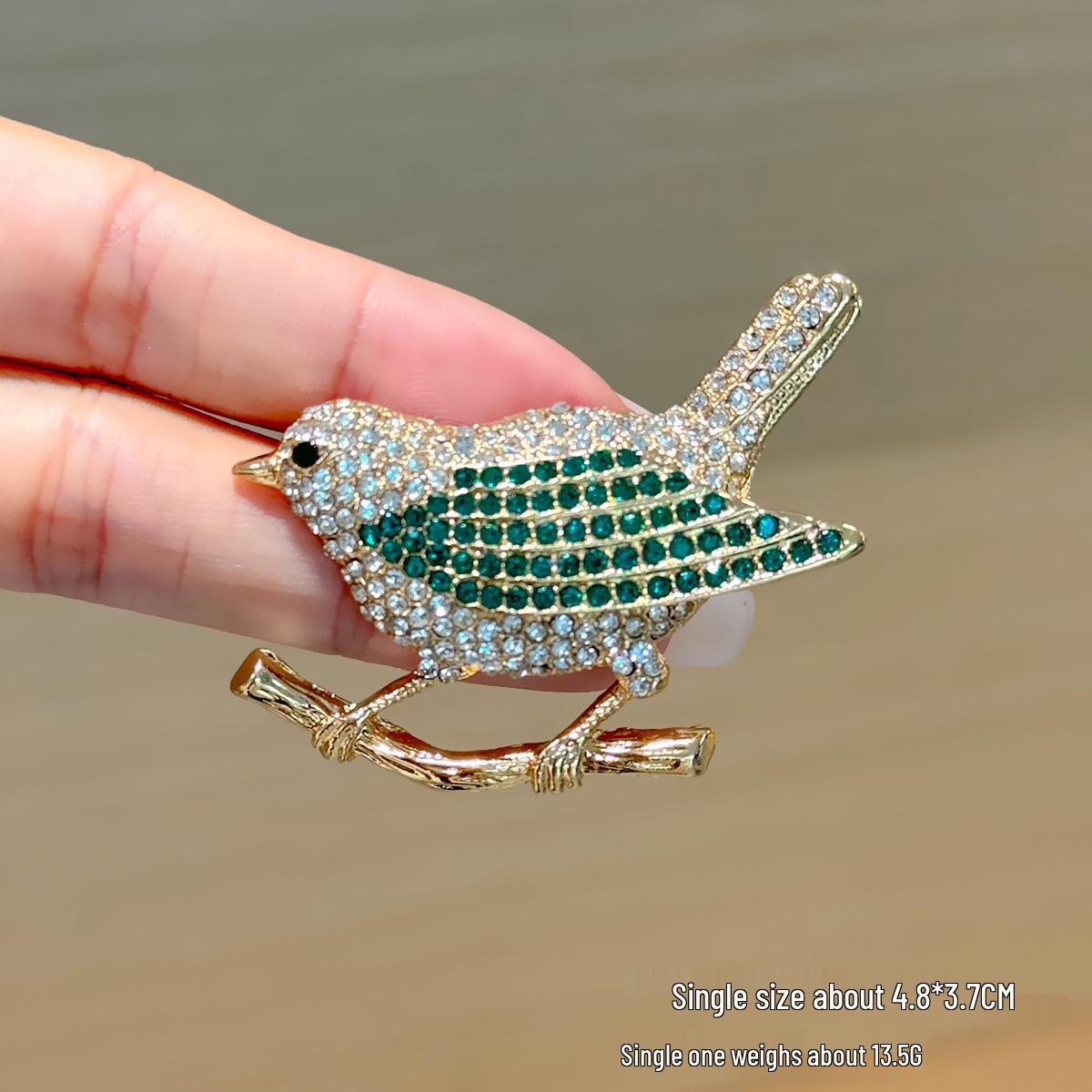 

Брошка Фенікс Павич Сова: Елегантна жіноча шпилька-корсаж