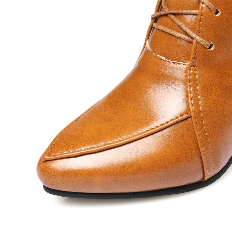 Women's High-heeled Short Boots Autumn and Winter New Simple and Comfortable Thick-heeled Solid-color Large-size Short Boots