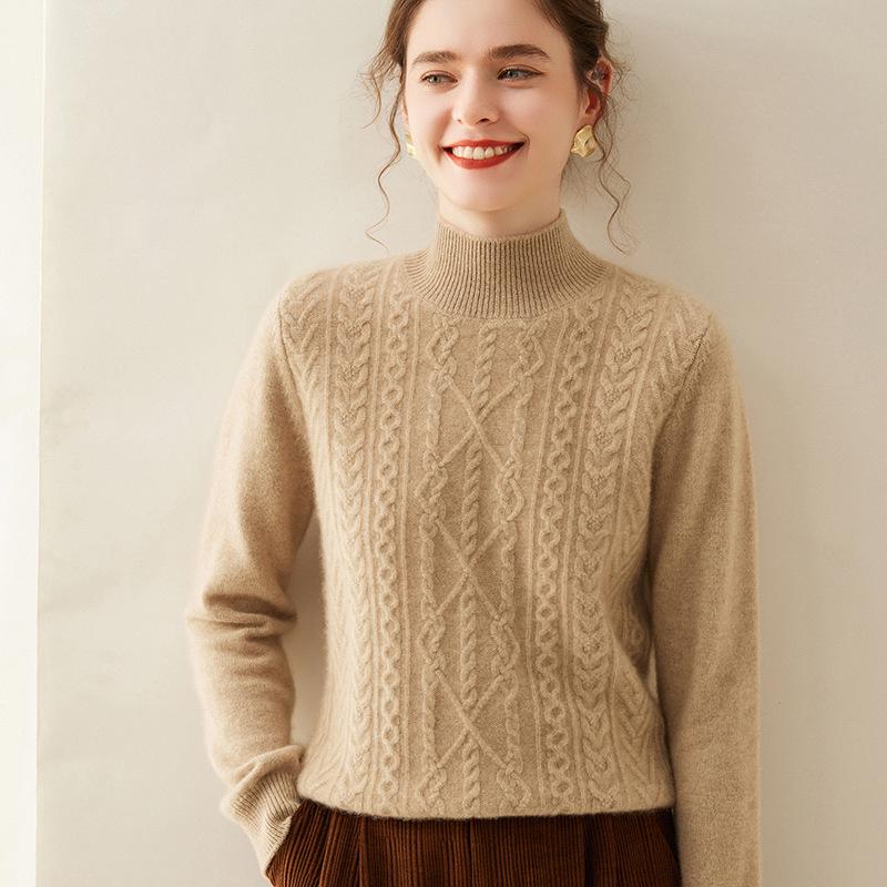 Women's Thick Diamond Pattern Cashmere Sweater - Half-High Neck, Gentle Style, Warm Loose Fit, Short Knitwear for Autumn and Winter