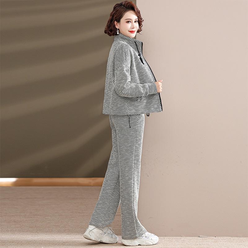Mom's Trendy Jacket Set: Spring/Autumn 2025 Fashion for Middle-Aged & Elderly Women