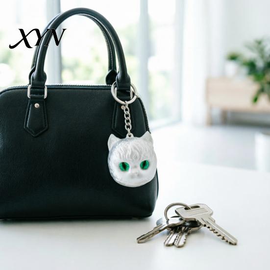 Playful Cat Bag Decoration 3D Printed Head Keychain, Cute Kawaii Kitten Charm with Pearlescent Finish & Bright Shaped Ornament Green Eyes, Lightweight