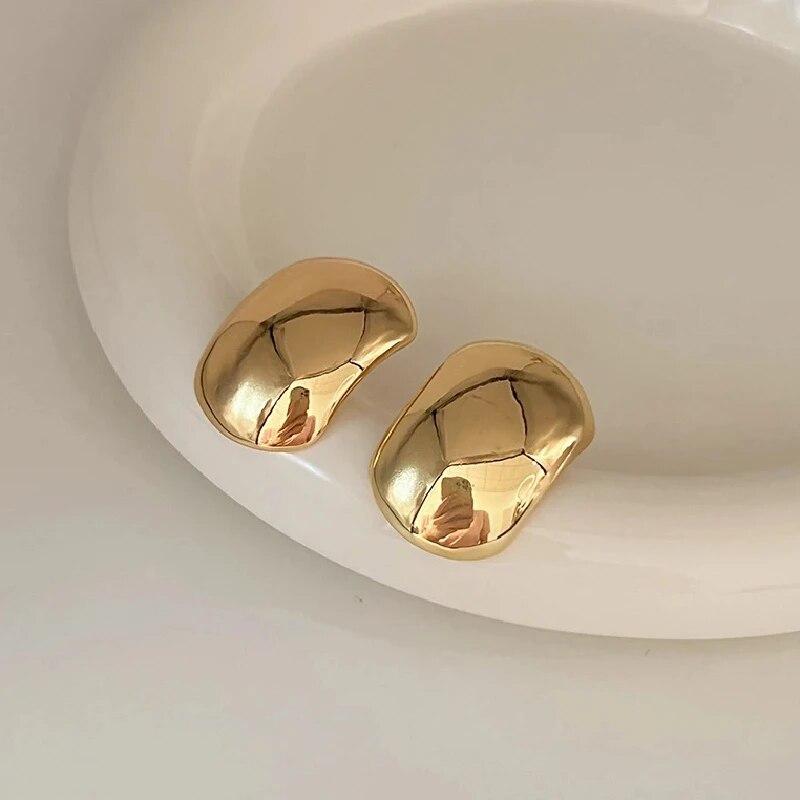 1 Pair Of Cool Wind Large Smooth Alloy Gold Plated Silver Plated Geometric Elegant Temperament Earrings