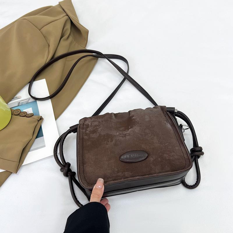 

Gentle and fashionable Korean version casual bag drawstring small bag women s 2025 spring new versatile ins bucket bag foreign style коричневый