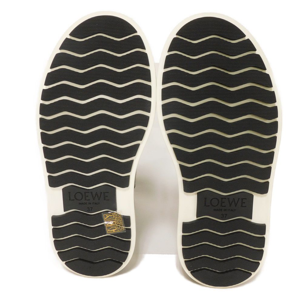 Used 12695 Chelsea Ankle Boots, L815S05X12, 7900, Size 37, Short Side Gore Calfskin, White Two-Tone, 9.4" Logo, Black,