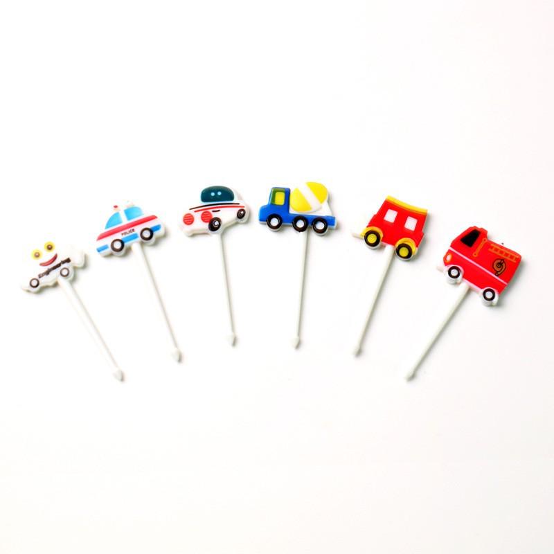 Creative Cartoon Animal Fruit Forks for Kids – Cute, Plastic Bento Picks for Household & Kitchen Use