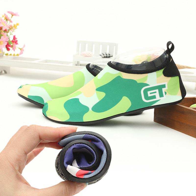Beach shoes Creek shoes Men's and women's snorkeling diving shoes Treadmill shoes Non-slip swimming shoes Barefoot skin