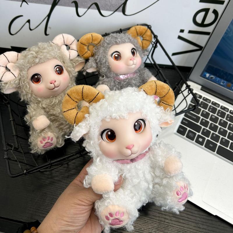 Simulated Horned Lamb Plush Keychain 2027 Year of Goat Mascot Soft Sheep Pendant for Key Bag Car Hanging Decor