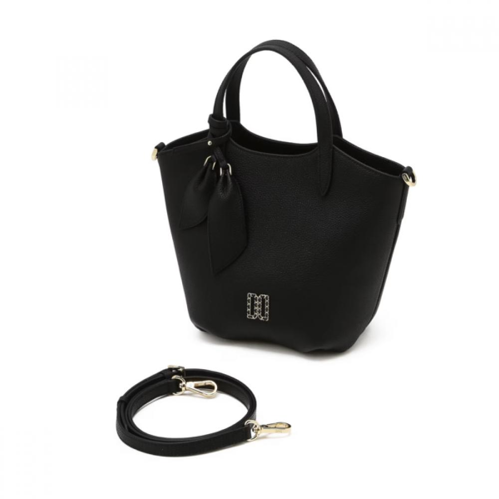 Daks Black Dd Logo Leather Tote Bag Dcba6e330bk