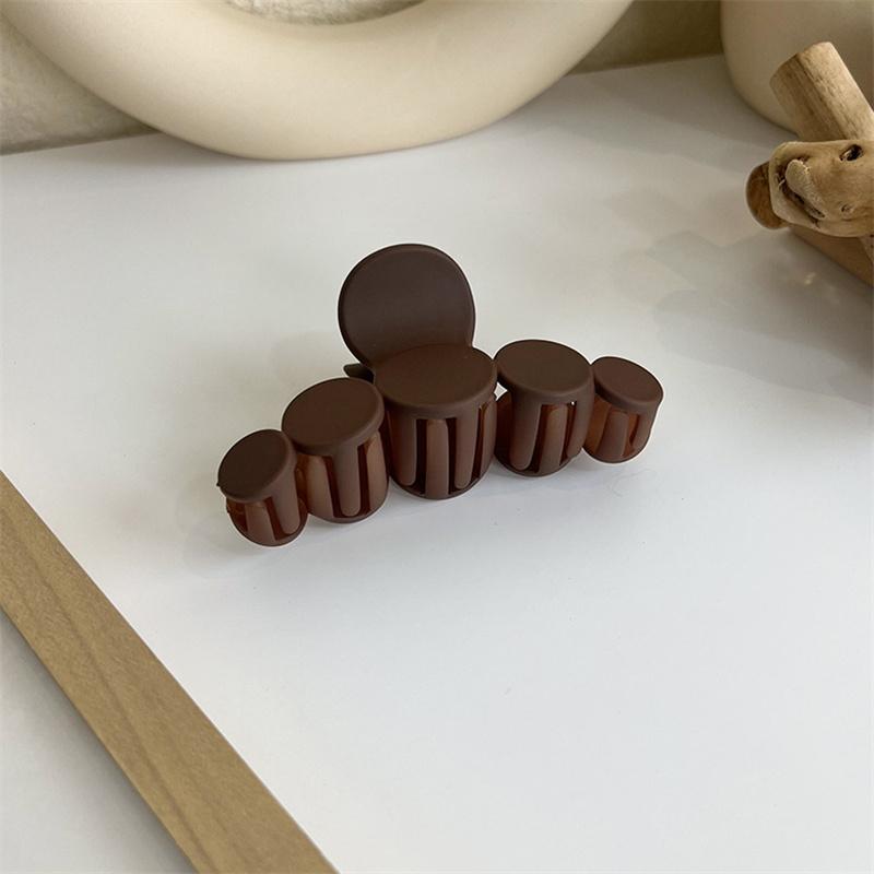 1Pcs Korean Coffee Beige Large Hair Claw Acrylic Hairpin Geometry Barrette Crab Hair Clips Headwear Womens Girl Hair Accessories
