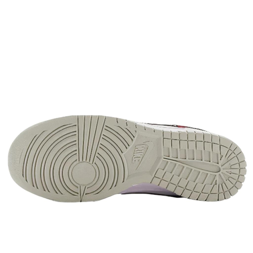 Nike Dunk Low Tartan Plaid