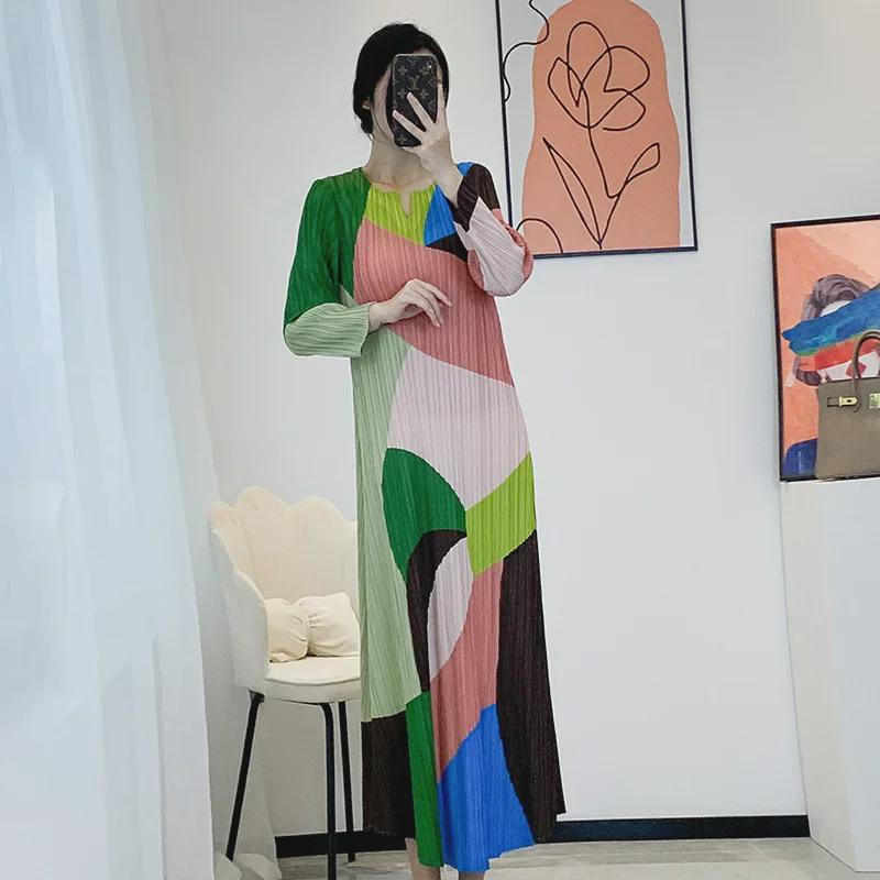 Geometric Print V-Neck Long-Sleeve Fashion Dress