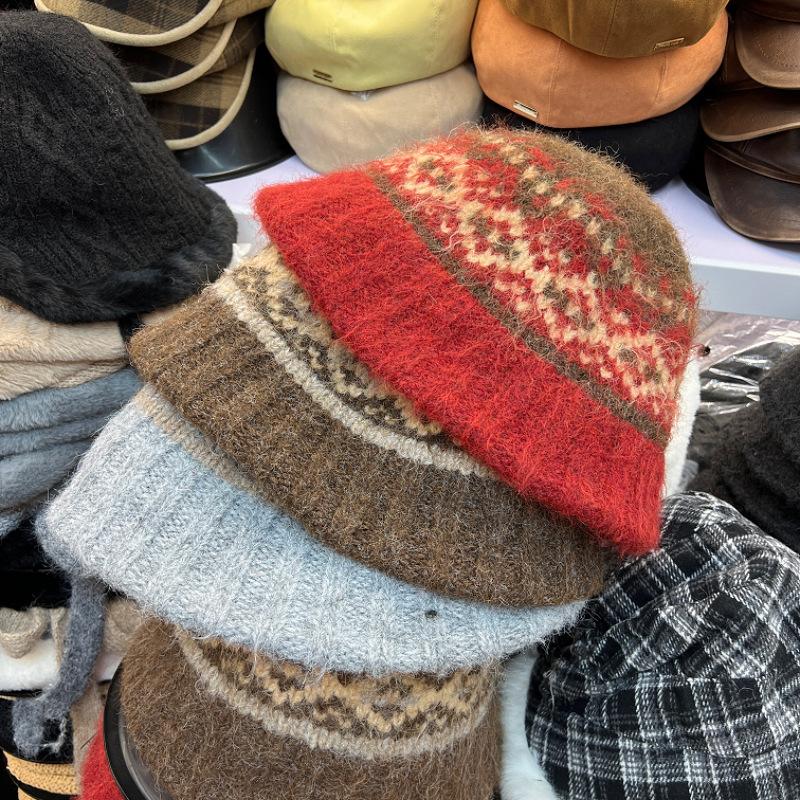 Retro jacquard knitted bucket hat women's autumn and winter new small face warm wool basin hat casual bucket hat