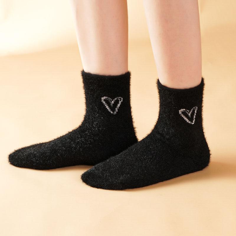 Women's Mink Velvet Socks Mid-tube Autumn and Winter Plush Thickened Socks Furry Love Black and White Sleep Plush Socks