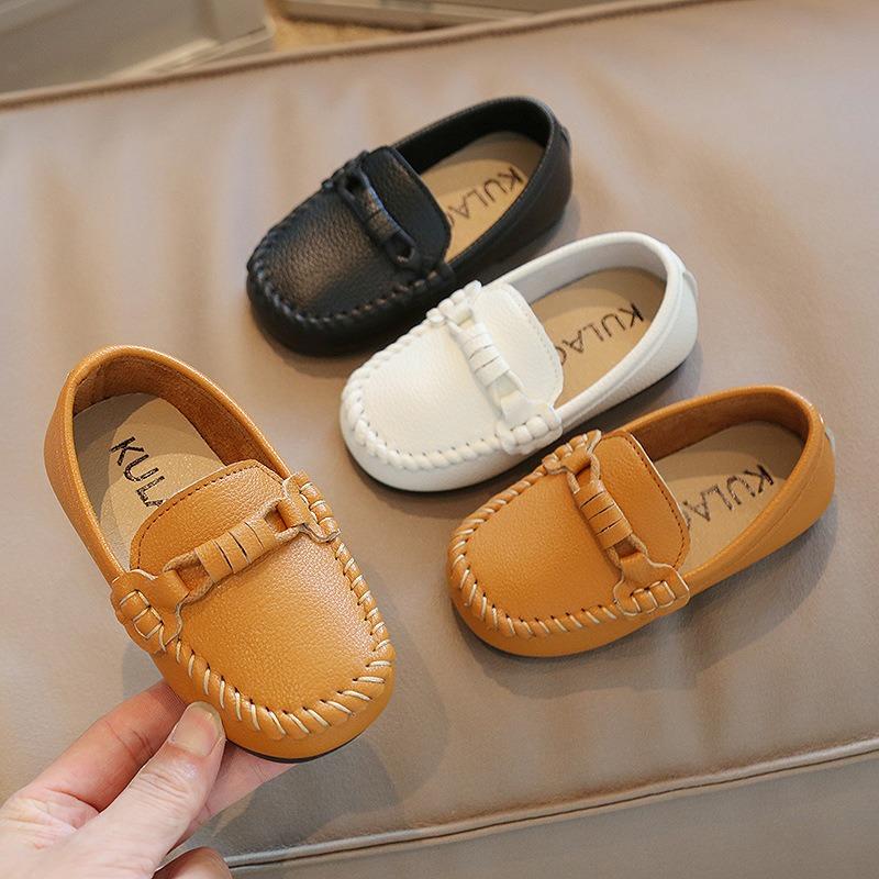 Korean Version of Casual Children's Bean Shoes Soft Soles Set Foot Baby Shoes Autumn New Boy Leather Shoes A Slip-on