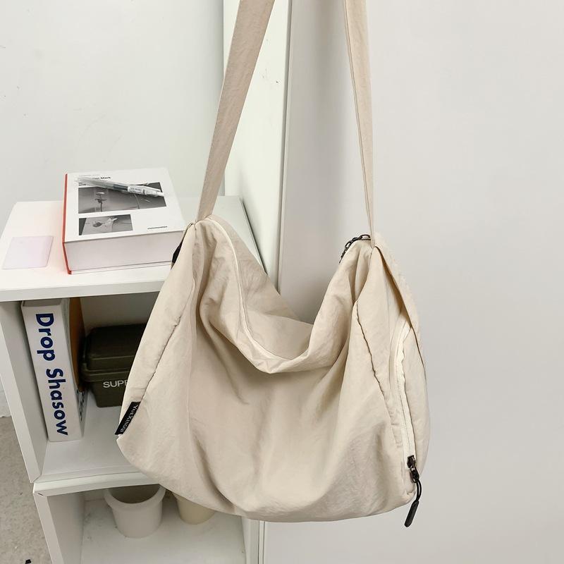 Crossbody bag men's Japanese simple large-capacity casual fashion canvas bag student simple class bag new shoulder bag