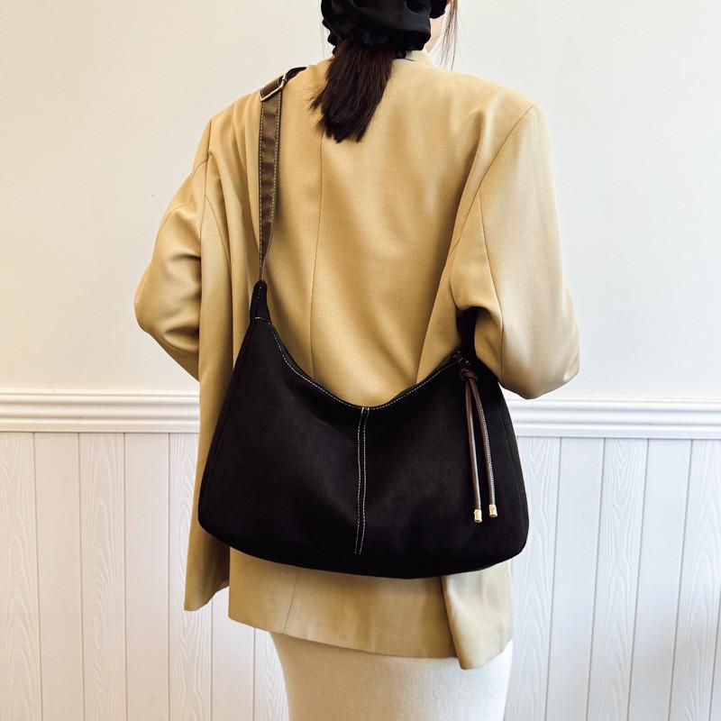 Fashionable Medium Size Pu Tote Bag For Women Unique Vintage Style With Zipper Closure