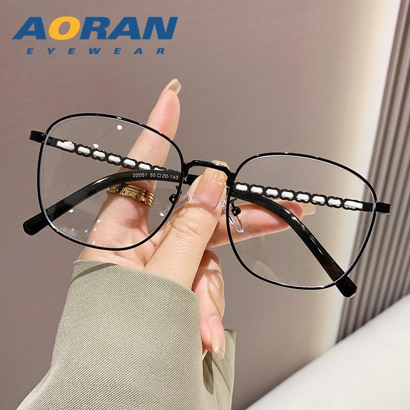 Trendy Women's Anti-Blue Light Metal Frame Glasses - Large, Fashionable, Plain Face Style