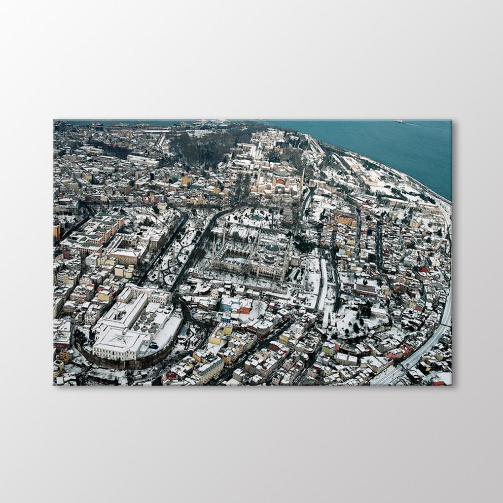 

Историческая картина полуострова