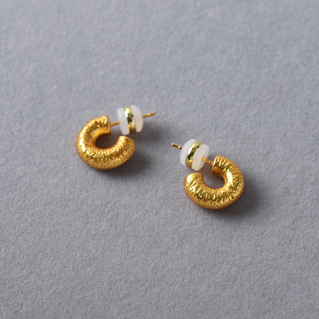 Premium Metal Texture Circle Earrings S925 Silver Needle Earrings Fashion Versatile Premium Trendy Temperament Earrings