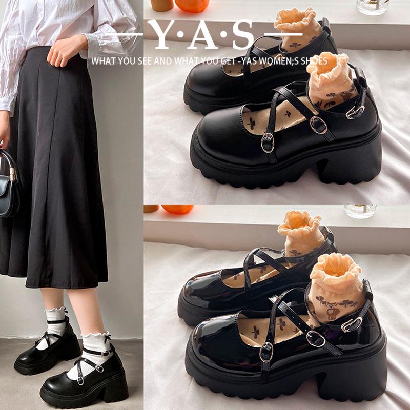 Black shorty Le small leather shoes women's summer new retro British style thick heel Japanese jk Mary Jane single shoes