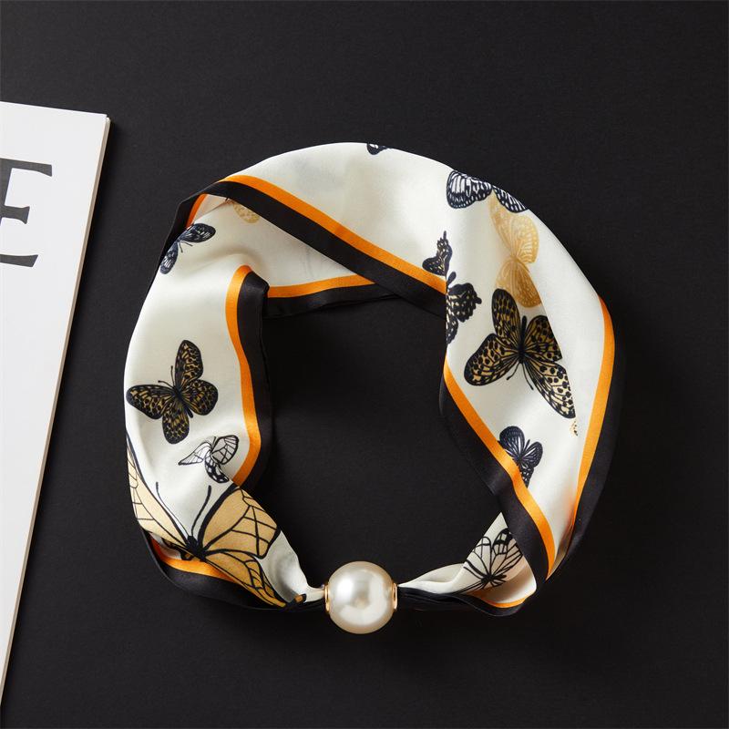 Magnetic Buckle Pearl Necklace with Silk Scarf – Fashionable, Versatile Spring/Summer Accessory for Women