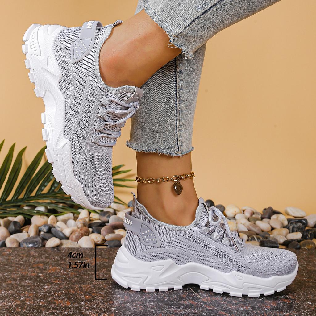 New fly-woven mesh shoes children's popular summer women's shoes versatile fashion breathable sports net single shoes women's shoes