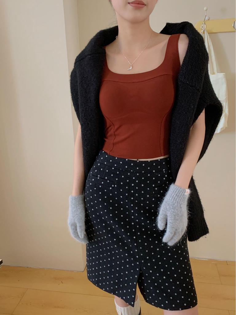 Kašmírově hedvábná bezešvá dámská zeštíhlující vesta s pevnými košíčky