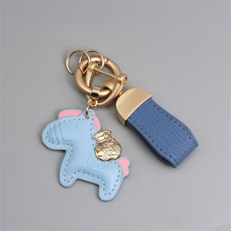 Fashionable Textured Key Pendant Horse Shape Multifuntional Accessory Everyday Use Key Jewelry Suitable for Keys Bags