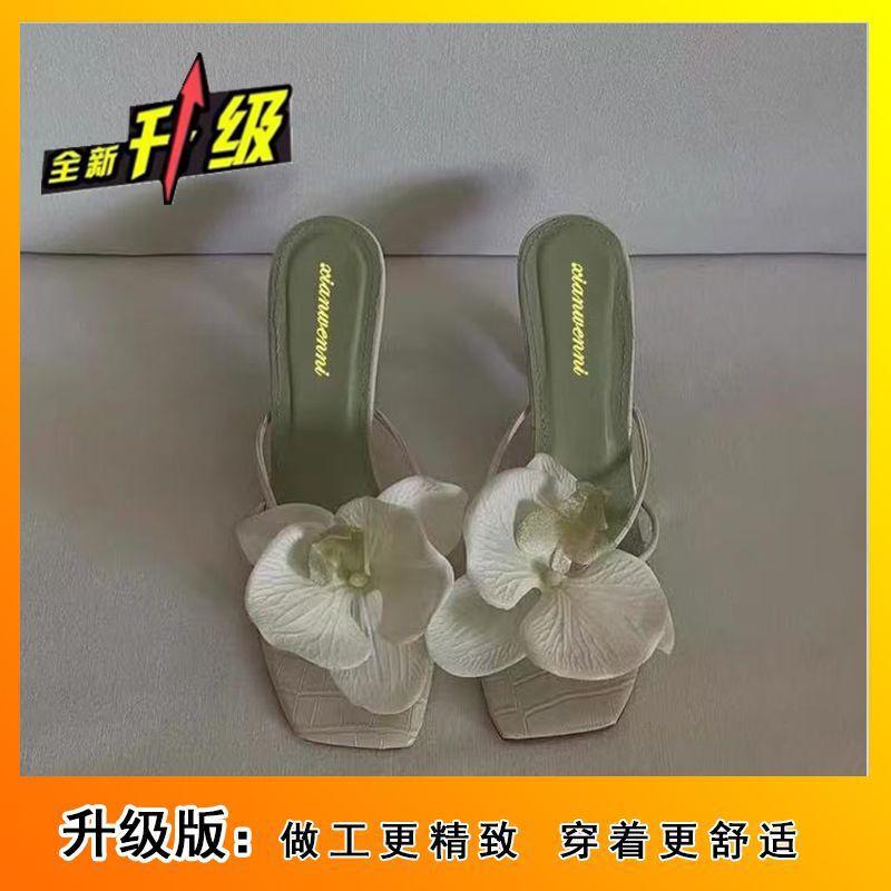 2025 new flower decoration toe high heel cool slippers women's summer wear tide Internet celebrity travel beach shoes Europe and the United States