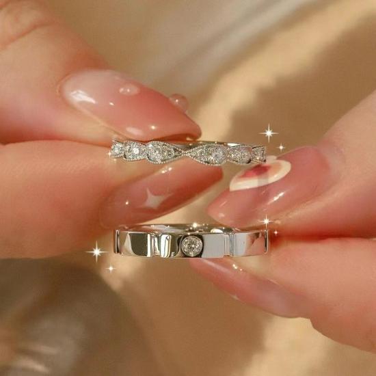 Korean Style Zircon Couple Rings: Elegant, Versatile, Adjustable Crown Design for Men and Women