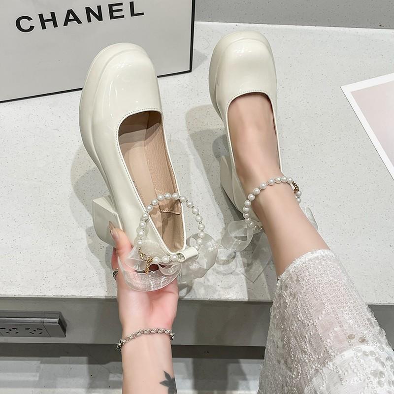 White Pearl Thick Heel Mary Jane Single Shoes Women's Waterproof Table 2025 Summer New French Retro with Skirt High Heels
