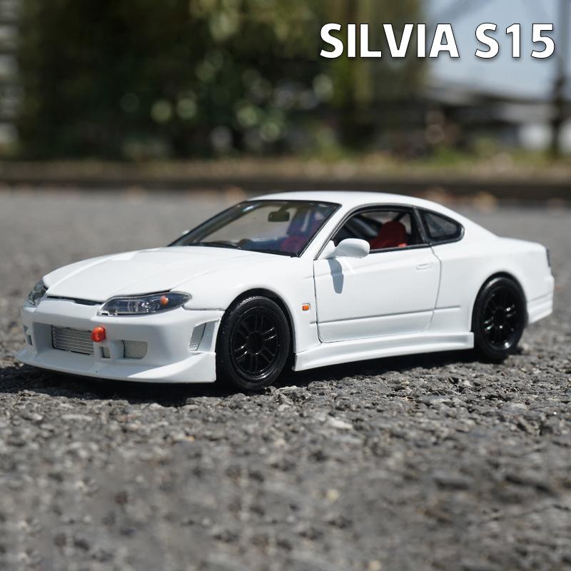 

WELLY 1:24 Nissan Silvia S15 Alloy Car Diecasts & Toy Vehicles Car Model Miniature Scale Model Car Toy For Children белый