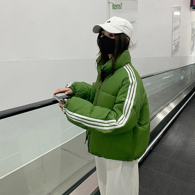 

Зимова студентська бавовняна куртка в смужку Модна жіноча тепла куртка Коротка жіноча куртка контрастного кольору L зелений