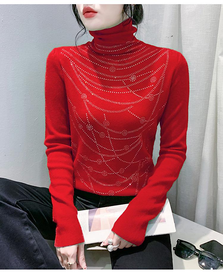 Damski dopasowany sweter z dzianiny z golfem i hot-dżetami na jesień/zimę 2024