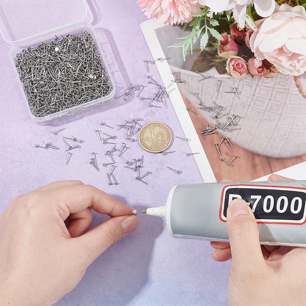 

UNICRAFTALE About 1000Pcs Stainless Steel Earring Posts DIY Stud Earring Findings Flat Pad Blank Tray Stud Earrings Metal Blank Earrings Posts for 500